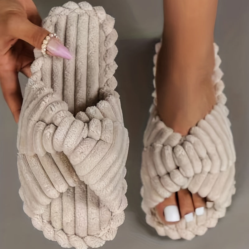 Pluche Crisscross Slippers